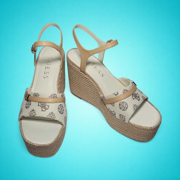 New Guess Women's Taani White/Beige Rainbow Logo Platform Wedge Sandals, 11 M - Picture 4 of 9